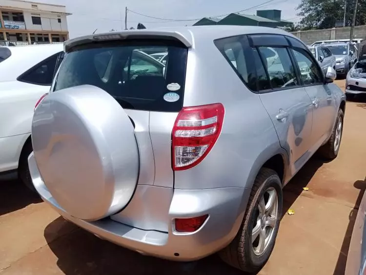 Toyota RAV 4