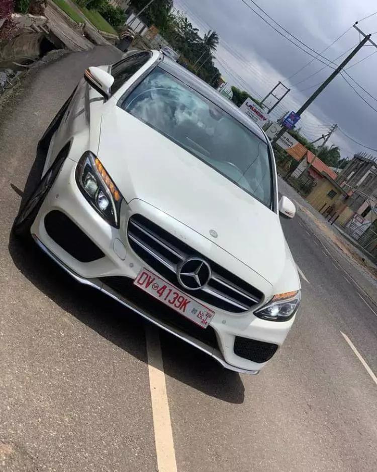 Mercedes-Benz C 300