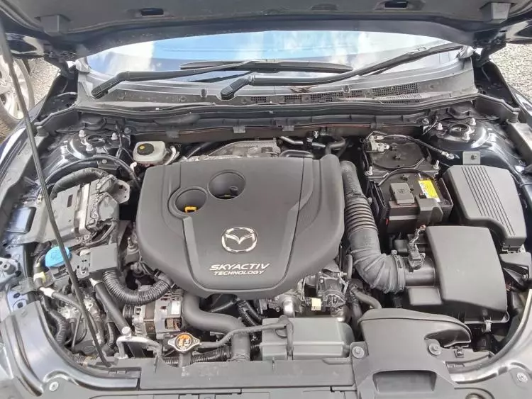 Mazda Atenza