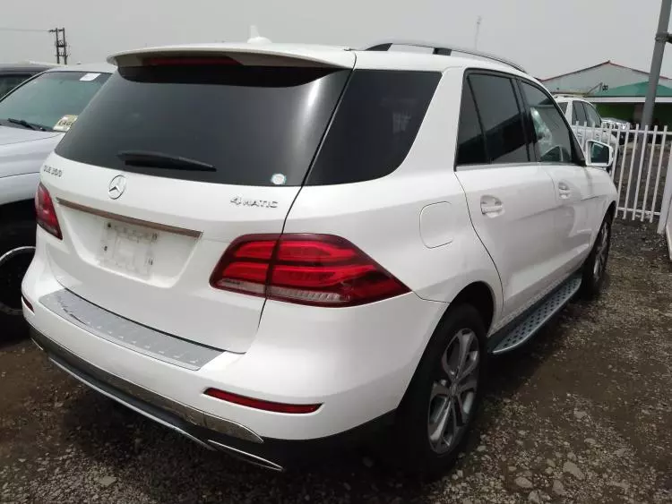 Mercedes-Benz GLE 350