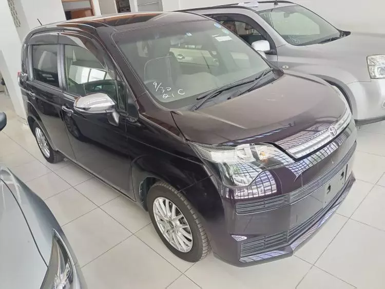 Toyota Spade 