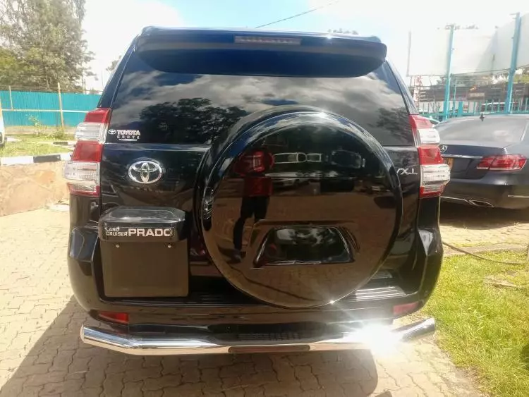 Toyota Landcruiser Prado