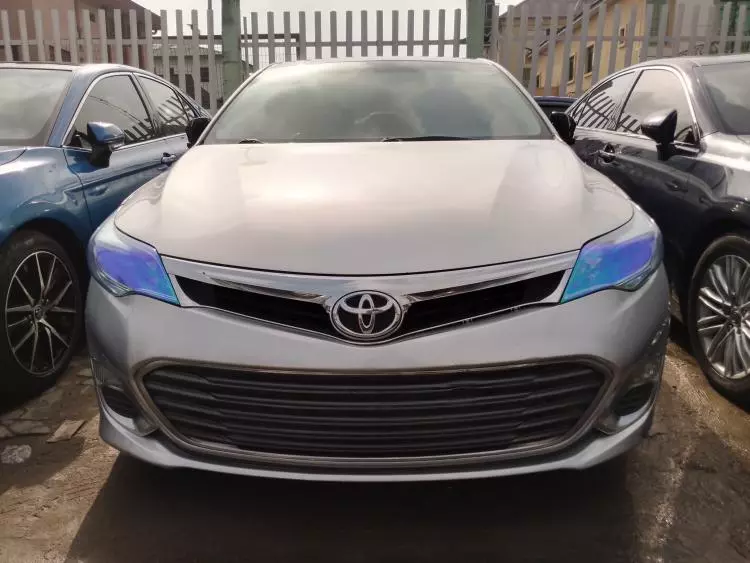 Toyota Avalon