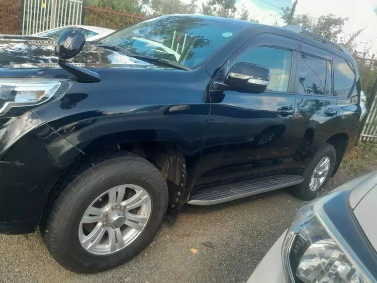 Toyota Landcruiser prado TX