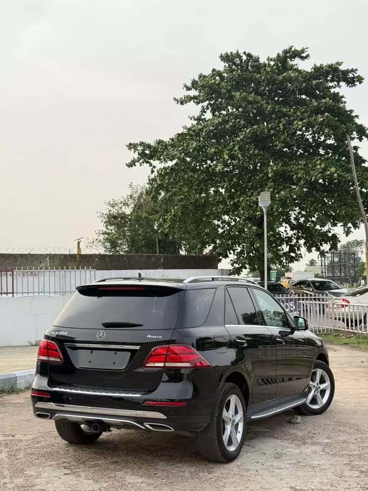 Mercedes-Benz GLE 350