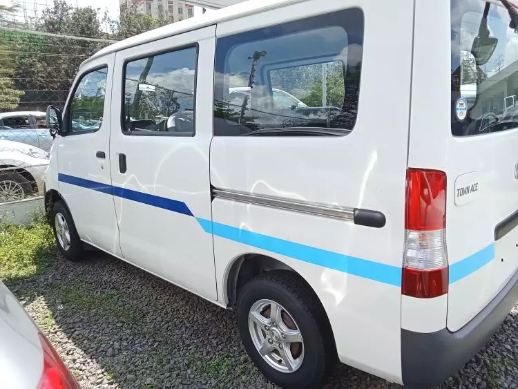 Toyota Town Ace