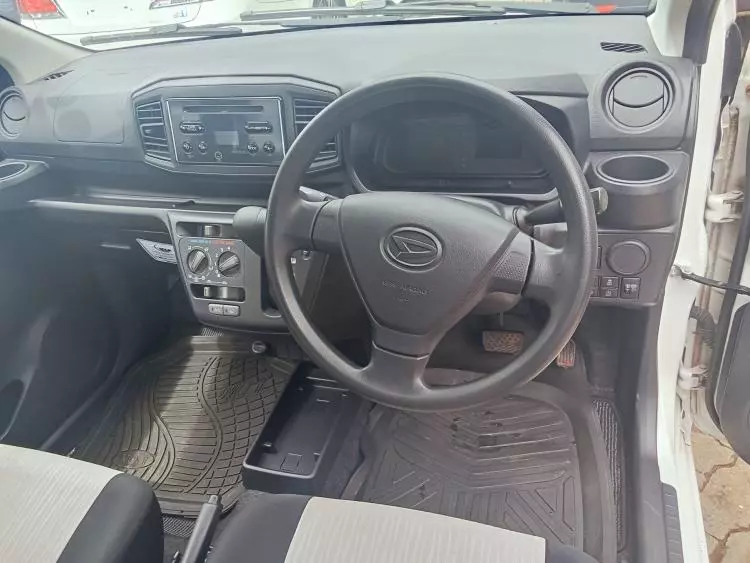 Daihatsu Mira