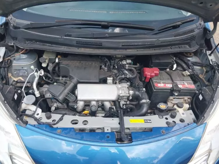 Nissan Note medalist