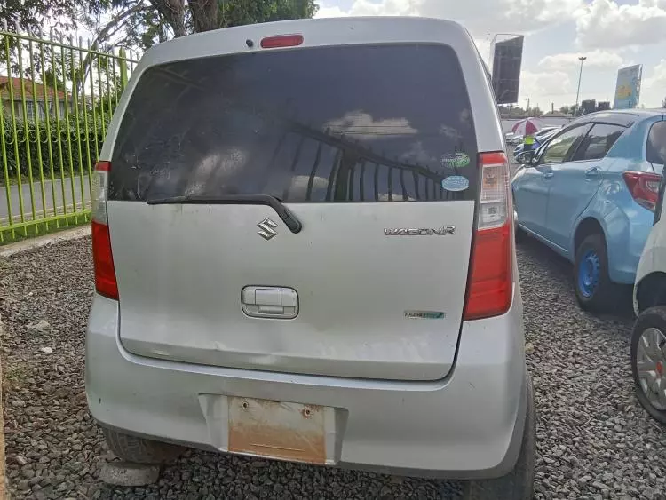 SUZUKI Wagon R