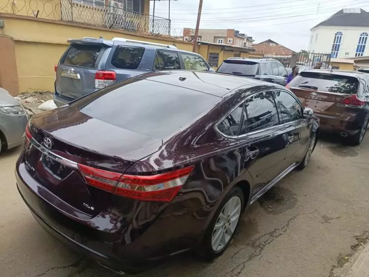 Toyota Avalon