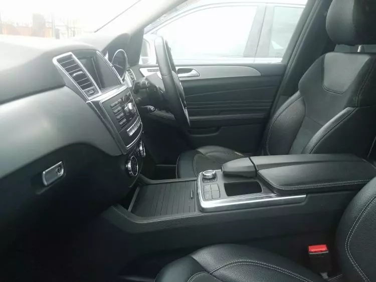 Mercedes-Benz ML 350