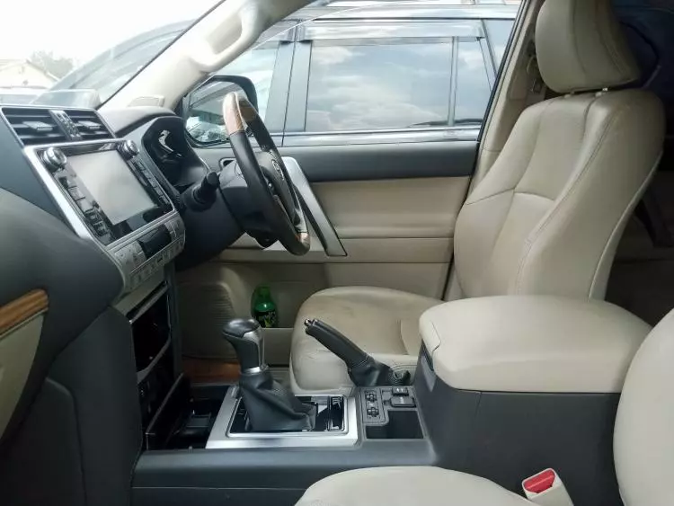 Toyota Landcruiser Prado