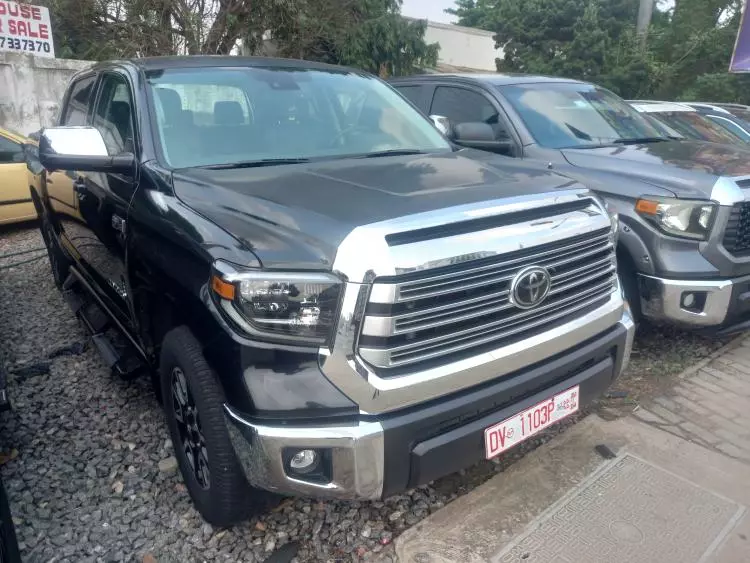 Toyota Tundra