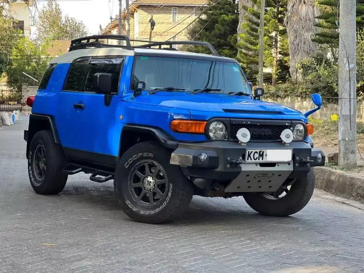 Toyota FJ Cruiser