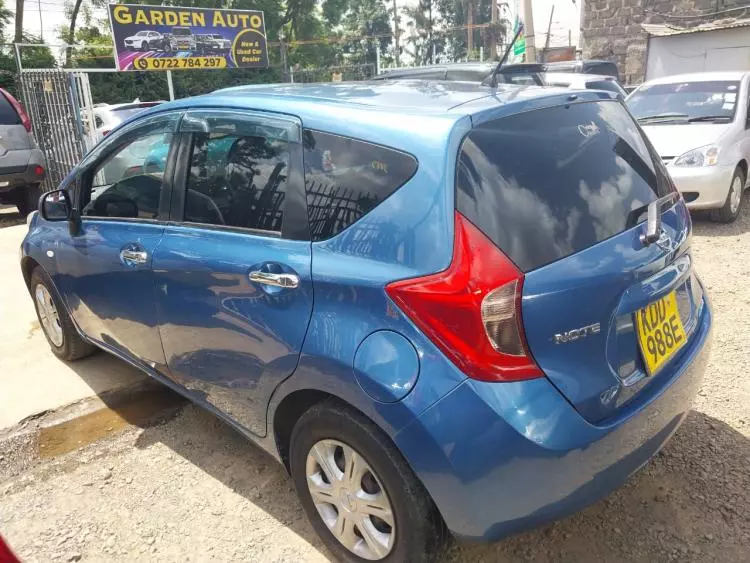 Nissan Note medalist