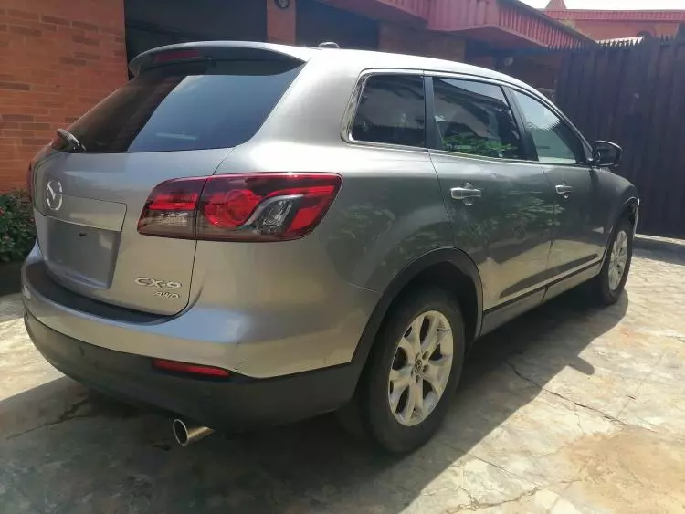 Mazda CX-9