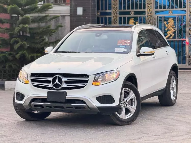 Mercedes-Benz GLC 300