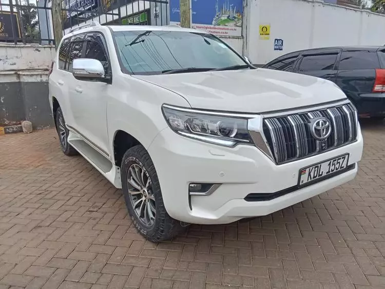 Toyota Land Cruiser Prado VX.L