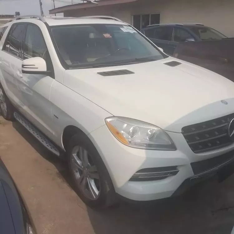 Mercedes-Benz ML 350