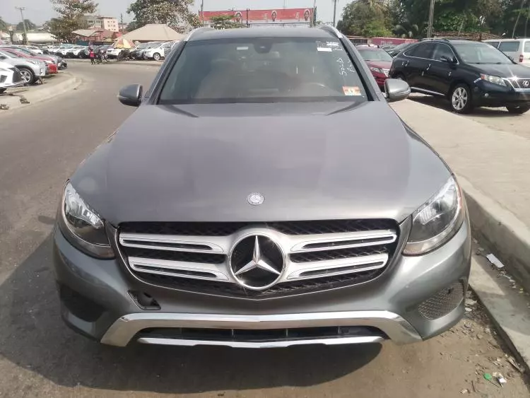 Mercedes-Benz GLC 300