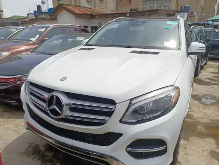 Mercedes-Benz GLE 350