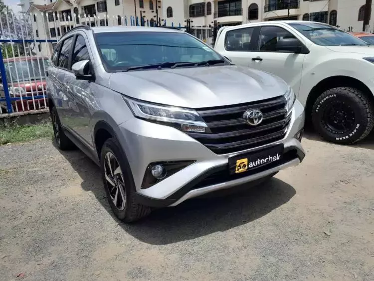 Toyota Rush