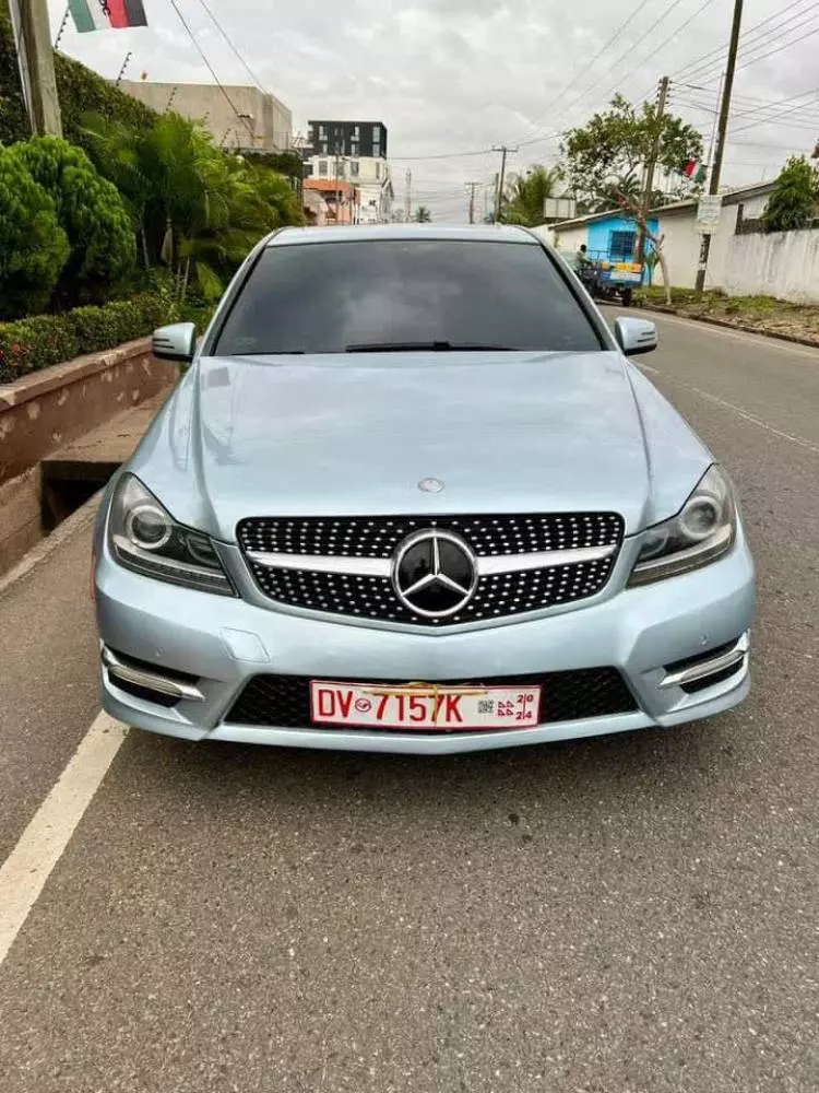 Mercedes-Benz C 250