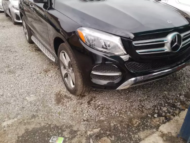 Mercedes-Benz GLE 350