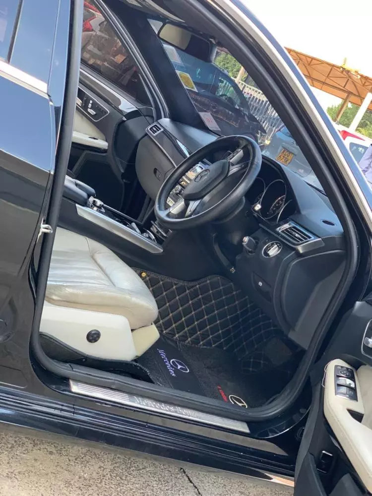 Mercedes-Benz E 250