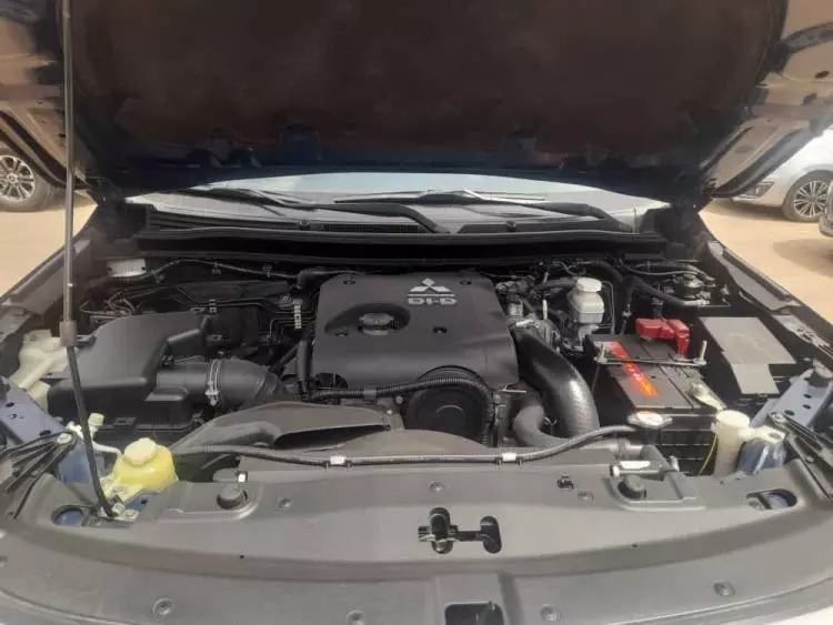Mitsubishi Pajero Sport