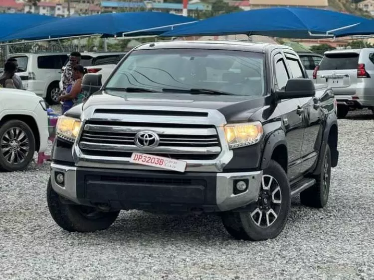 Toyota Tundra