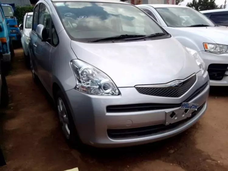 Toyota Ractis
