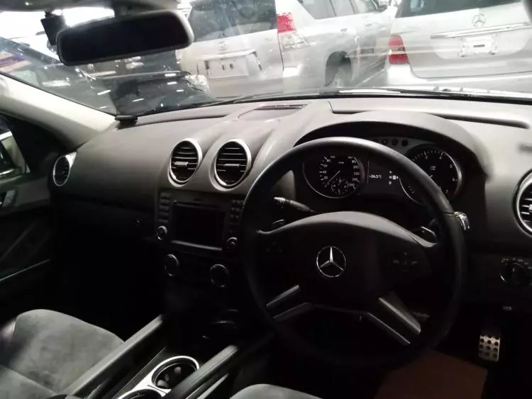 Mercedes-Benz ML 350