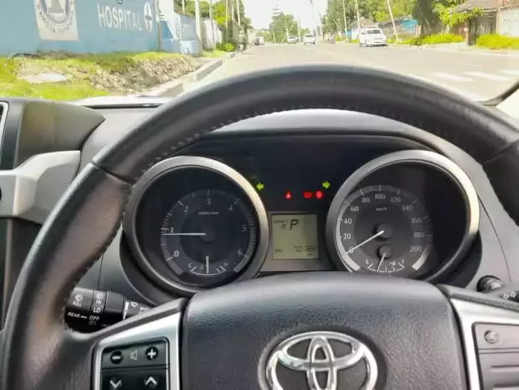 Toyota Landcruiser Prado