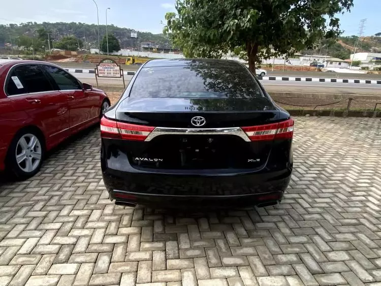 Toyota Avalon