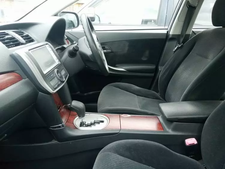 Toyota Premio