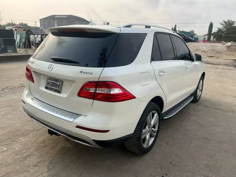 Mercedes-Benz ML 350