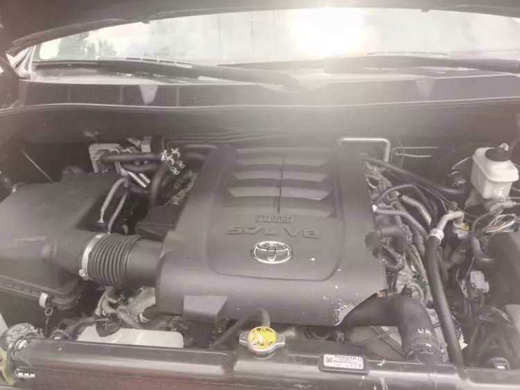 Toyota Sequoia