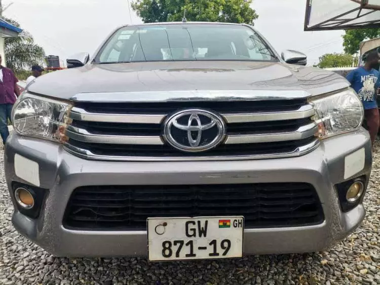 Toyota Hilux