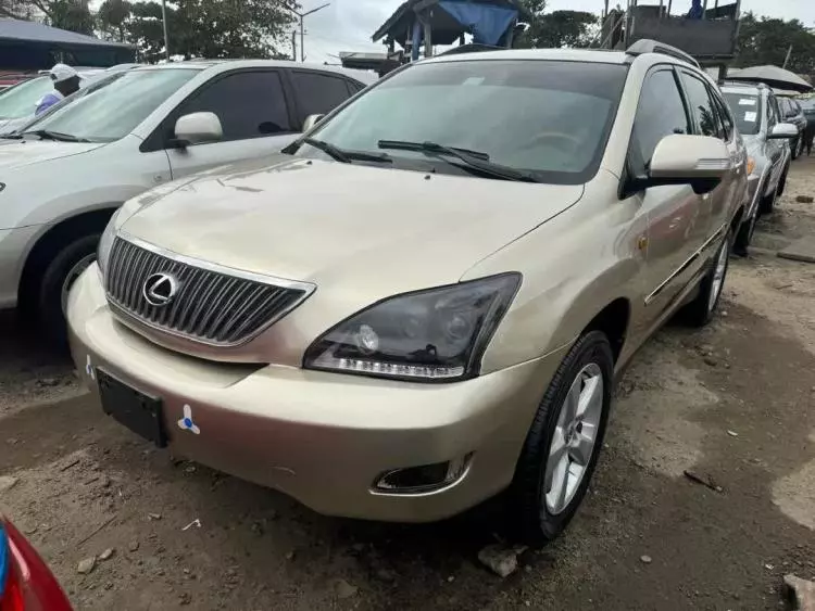 Lexus RX 330