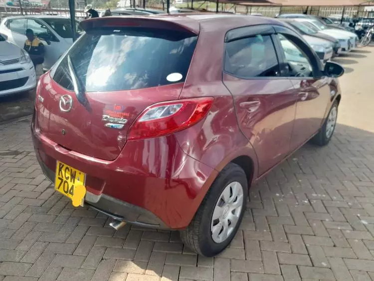 Mazda Demio
