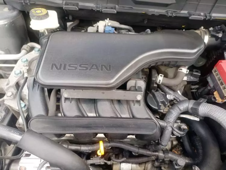 Nissan X-TRAIL