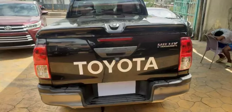 Toyota Hilux