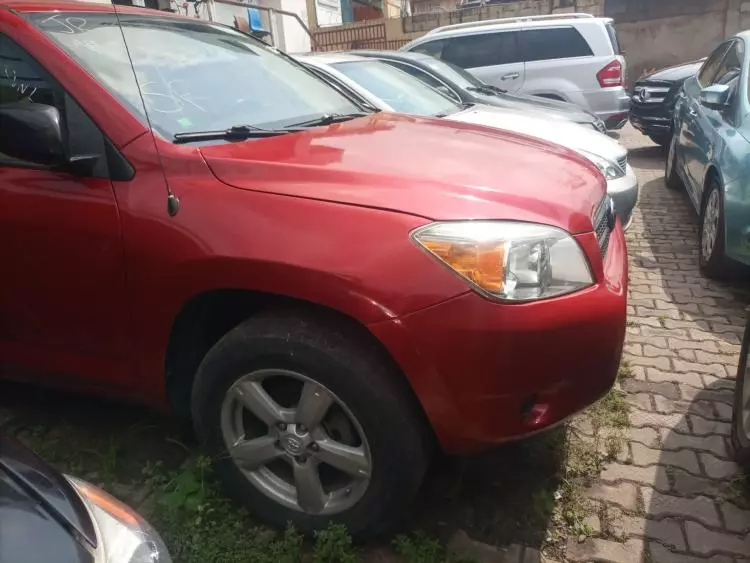 Toyota RAV 4