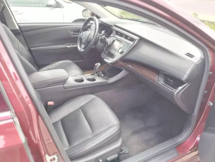 Toyota Avalon