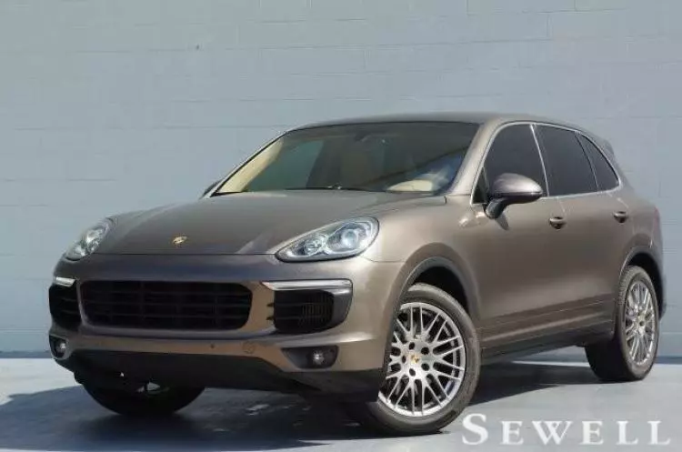 PORSCHE Cayenne