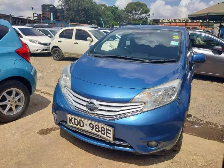 Nissan Note medalist