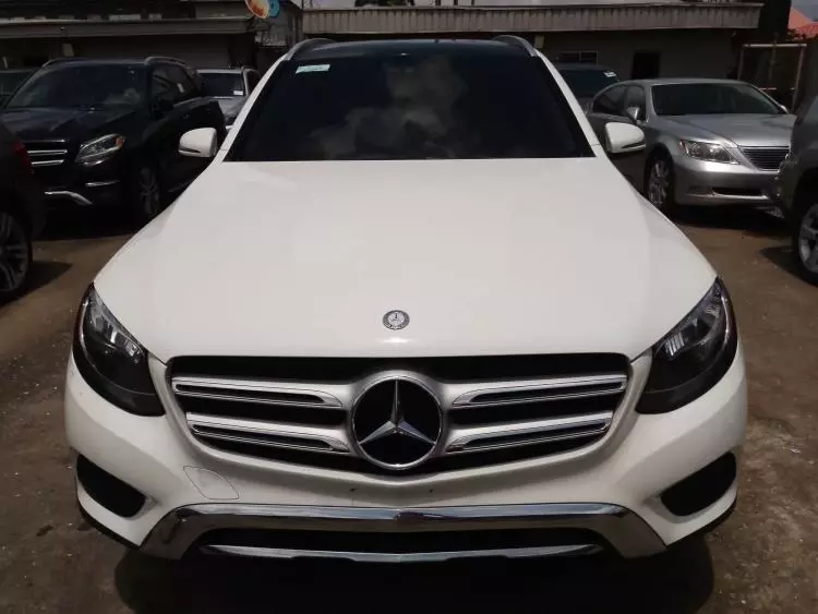 Mercedes-Benz GLC 300