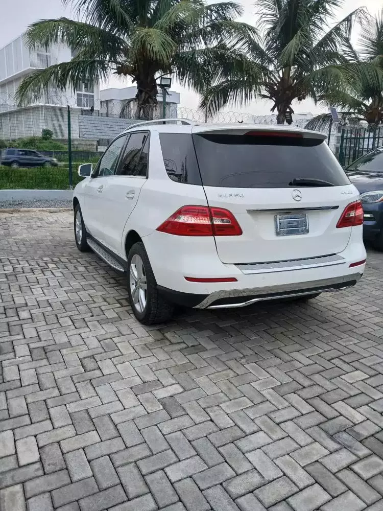 Mercedes-Benz ML 350