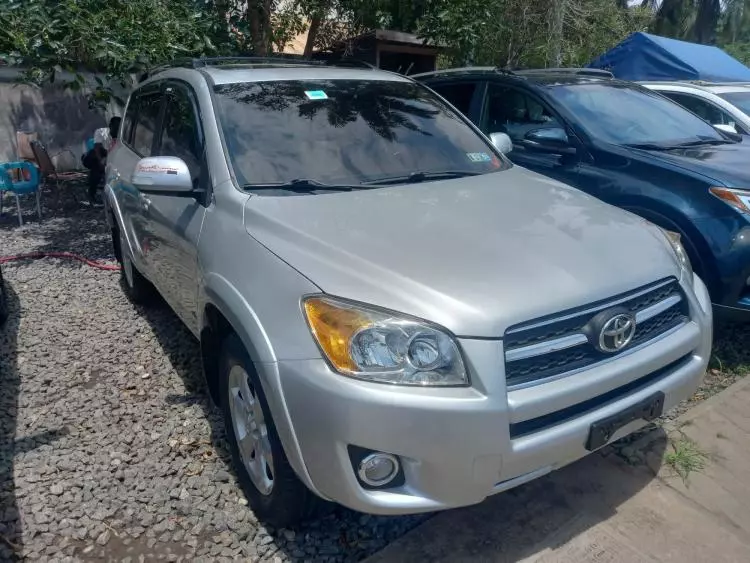 Toyota RAV 4